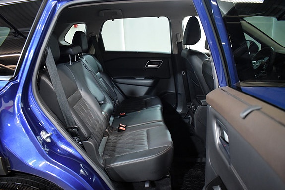 Nissan X-Trail 16 of 30