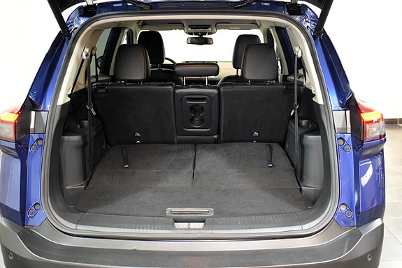 Nissan X-Trail 7 of 30
