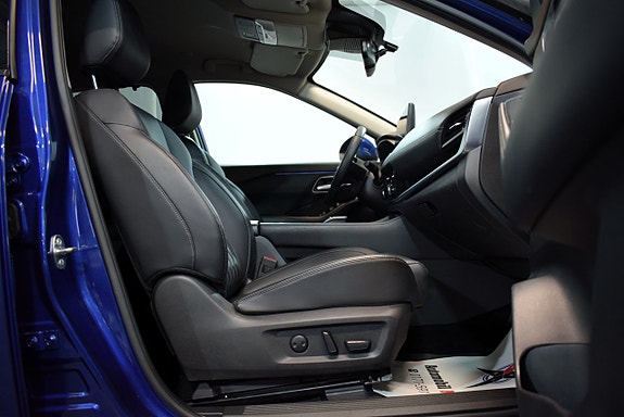 Nissan X-Trail 14 of 30