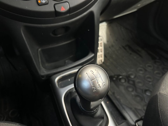 Nissan Note 17 of 20