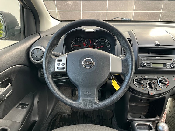 Nissan Note 15 of 20