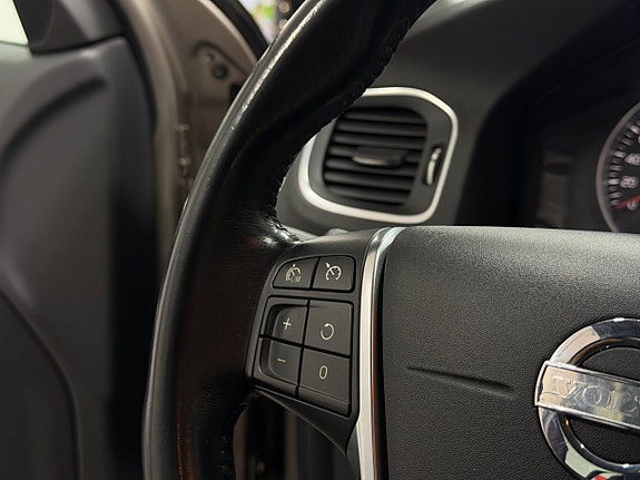 Volvo V60 30 of 30