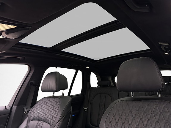 BMW X5 11 of 30