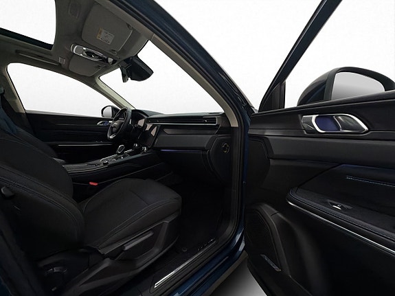 Lynk & Co 01 16 of 30