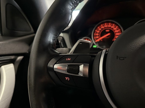 BMW 430i 24 of 30