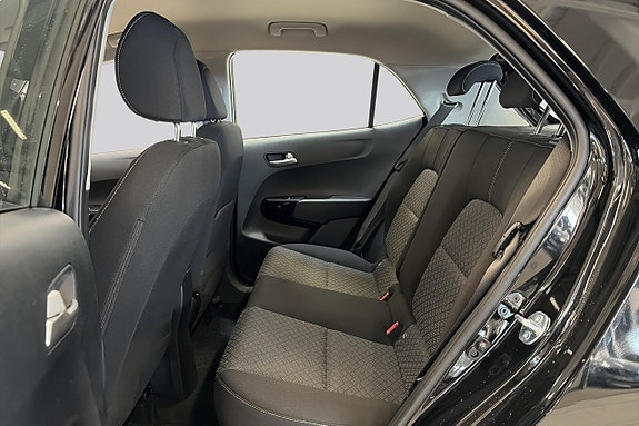 Kia Picanto 8 of 11