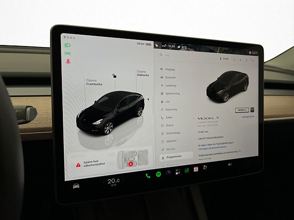 Tesla Model Y 29 of 30