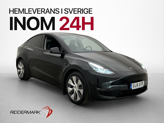 Tesla Model Y 4 of 30