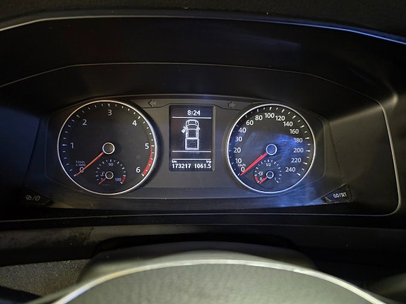 Volkswagen Transporter 12 of 15