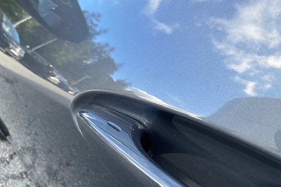 Lexus UX250h 20 of 26