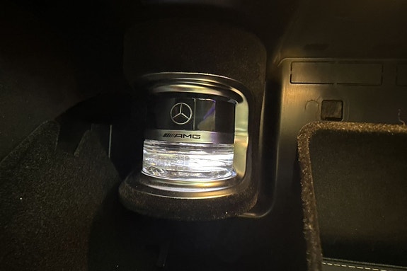 Mercedes-Benz GLE350 de 28 of 30