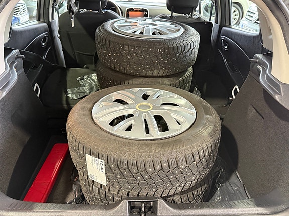Renault Clio 10 of 26