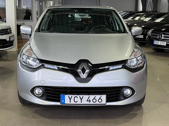 Renault Clio 14 of 26