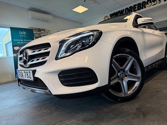Mercedes-Benz GLA250 6 of 27