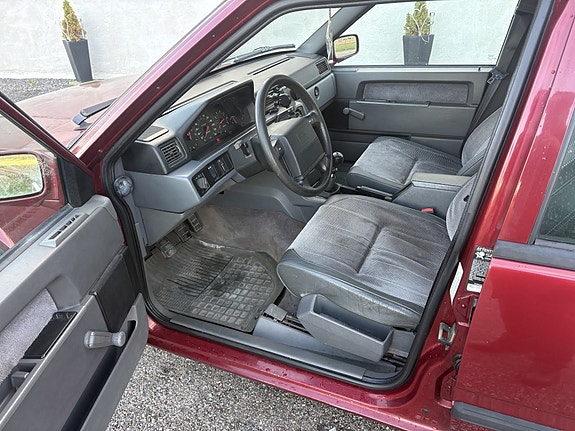 Volvo 940 6 of 7