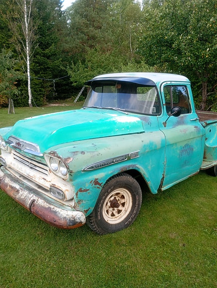 Chevrolet 3100 4 of 10