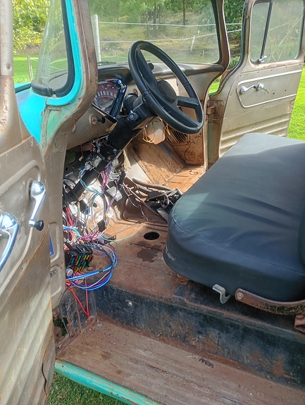 Chevrolet 3100 9 of 10