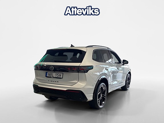 Volkswagen Tiguan 4 of 18