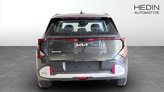 Kia Seltos 7 of 9