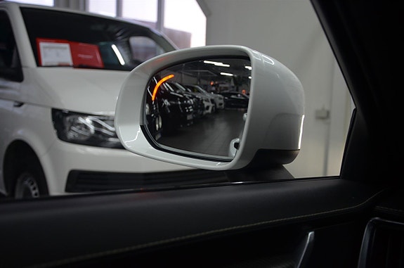 Volvo V90 Cross Country 20 of 27