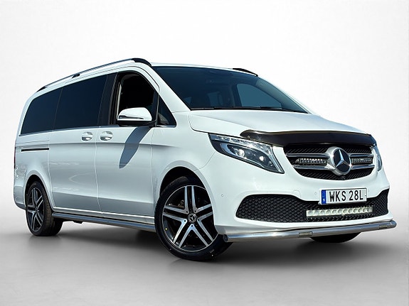 Mercedes-Benz V300 d 10 of 30