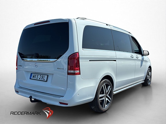Mercedes-Benz V300 d 9 of 30
