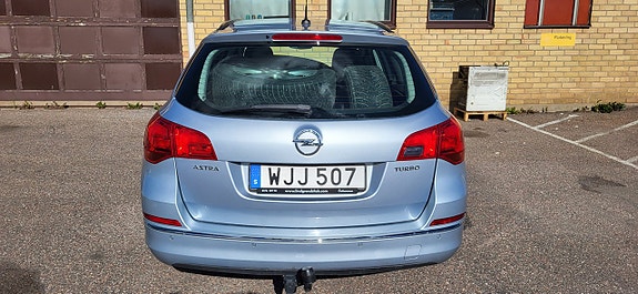 Opel Astra 3 of 12