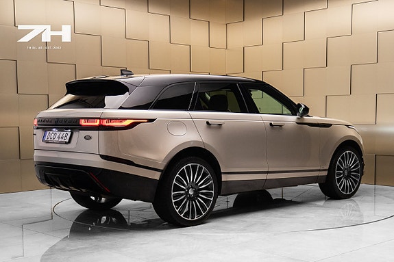 Land Rover Range Rover Velar 5 of 22