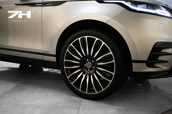 Land Rover Range Rover Velar 22 of 22
