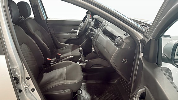 Dacia Duster 3 of 12