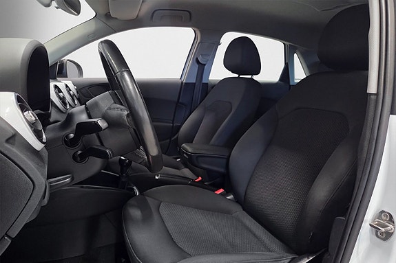 Audi A1 9 of 17