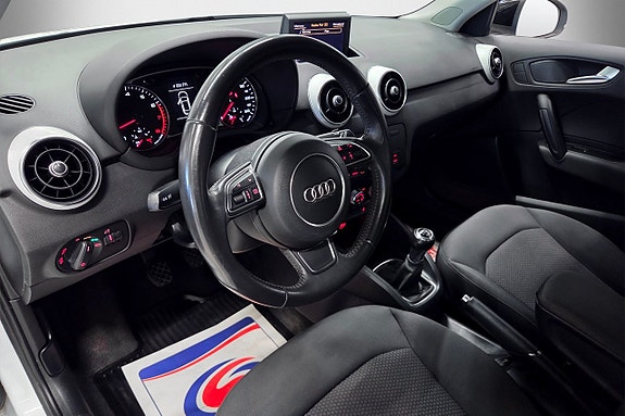Audi A1 8 of 17