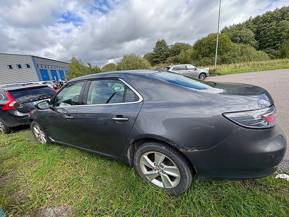 Saab 9-5 6 of 13