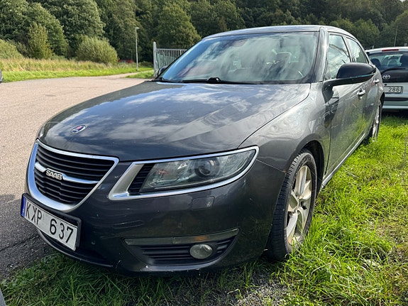 Saab 9-5 2 of 13