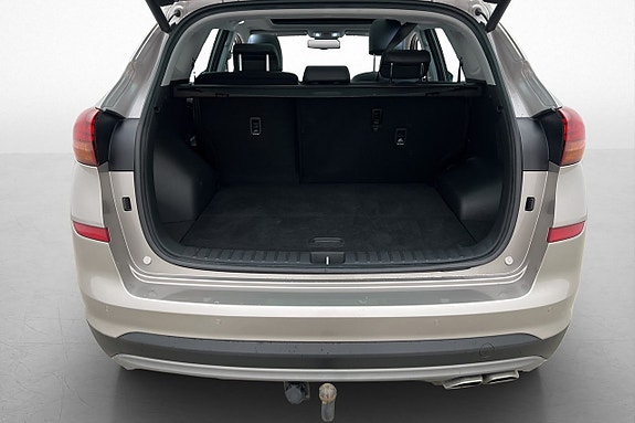 Hyundai Tucson 30 of 30