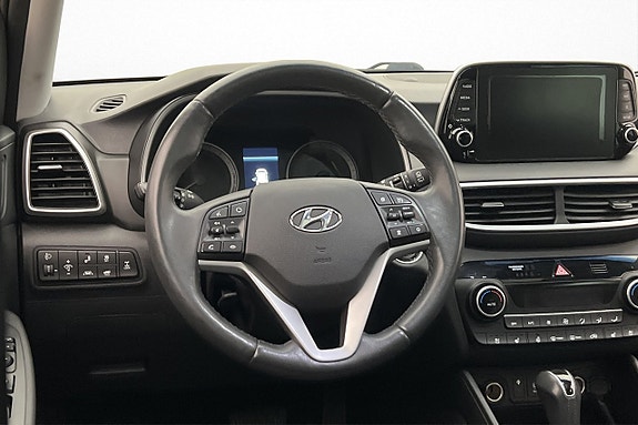 Hyundai Tucson 15 of 30