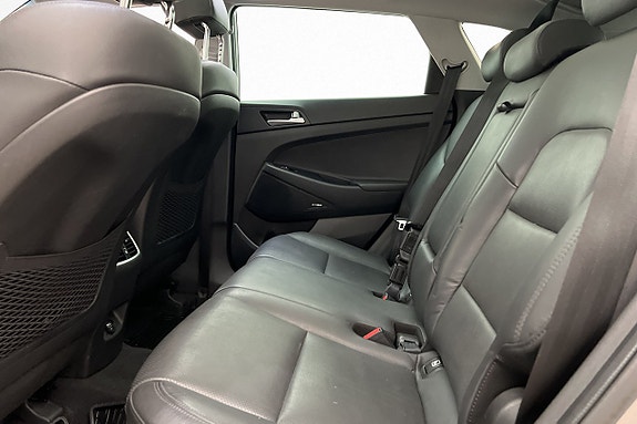 Hyundai Tucson 29 of 30