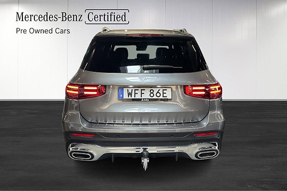 Mercedes-Benz GLB200 16 of 27