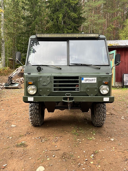 Volvo C303 2 of 12