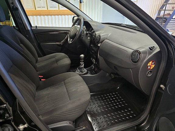 Dacia Duster 15 of 23
