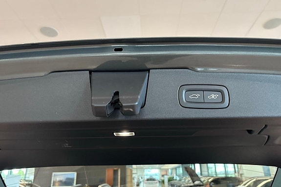 Volvo V60 16 of 30