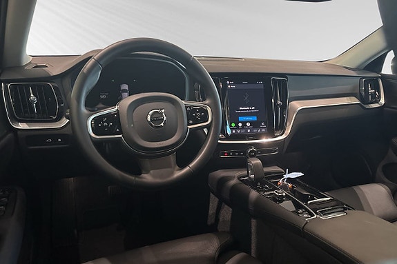 Volvo V60 9 of 30