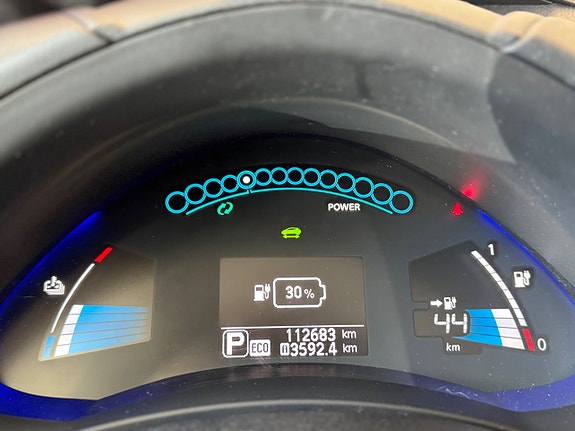 Nissan Leaf 15 of 24