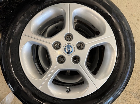 Nissan Leaf 22 of 24