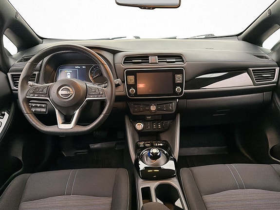 Nissan Leaf 14 of 30