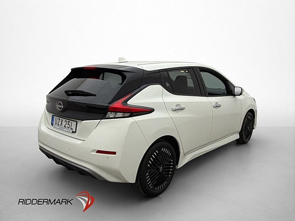 Nissan Leaf 9 of 30