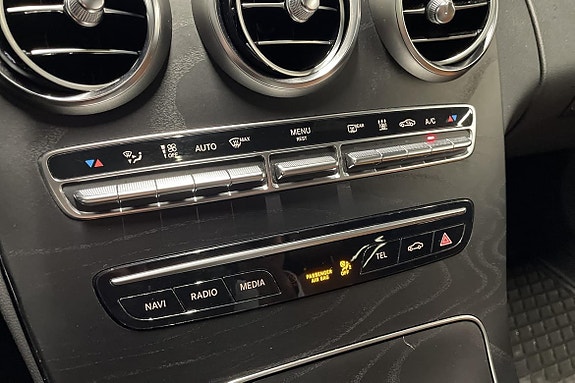Mercedes-Benz C220 18 of 25