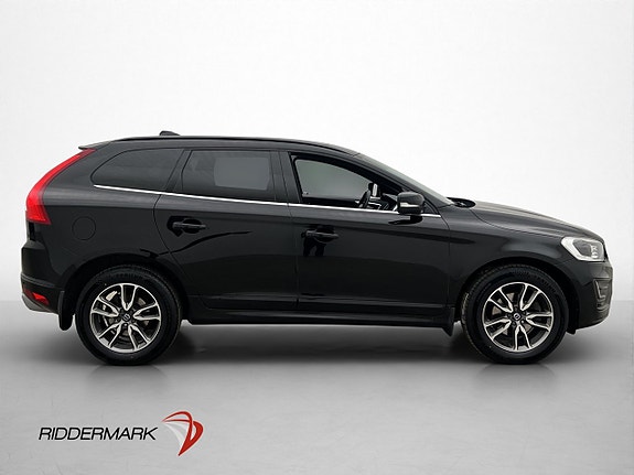 Volvo XC60 9 of 30