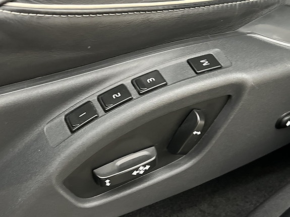 Volvo XC60 29 of 30