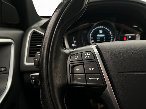 Volvo XC60 19 of 30